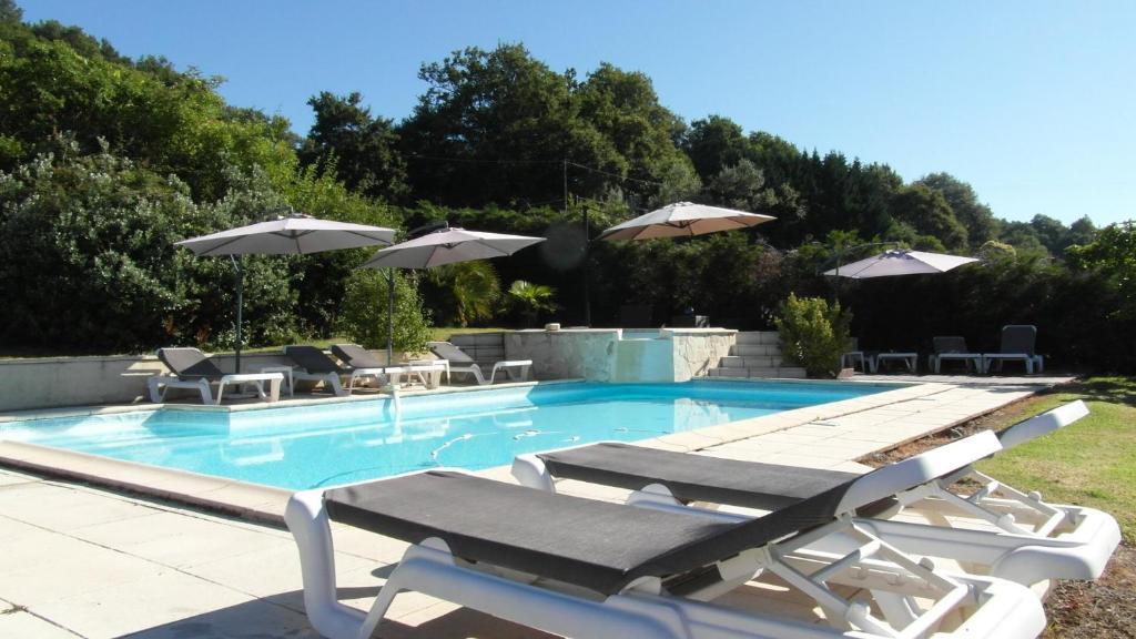 Chambres D'Hotes Domaine De Compostelle Casteide-Candau Экстерьер фото